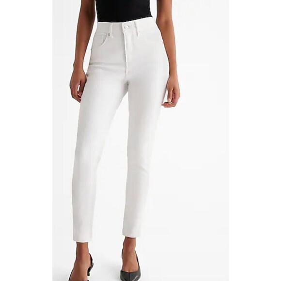 Express High Waisted White Supersoft Skinny Jeans, Size 0R - Picture 3 of 11